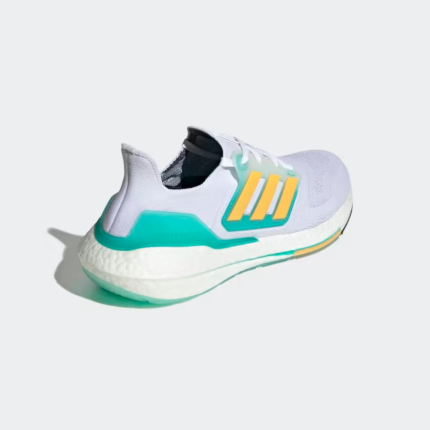 Tênis Adidas Ultraboost 2.0 - QUEIMA DE ESTOQUE