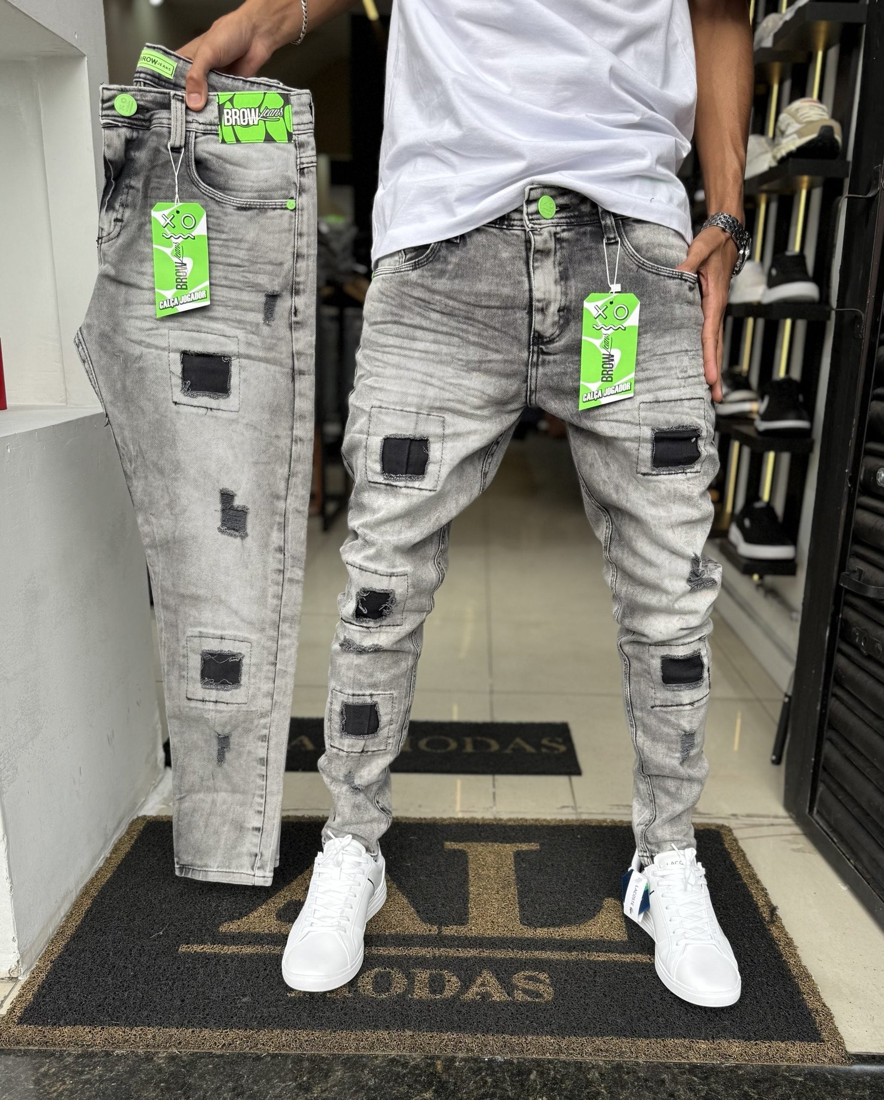 Calça Brow Jeans cinza quadrada