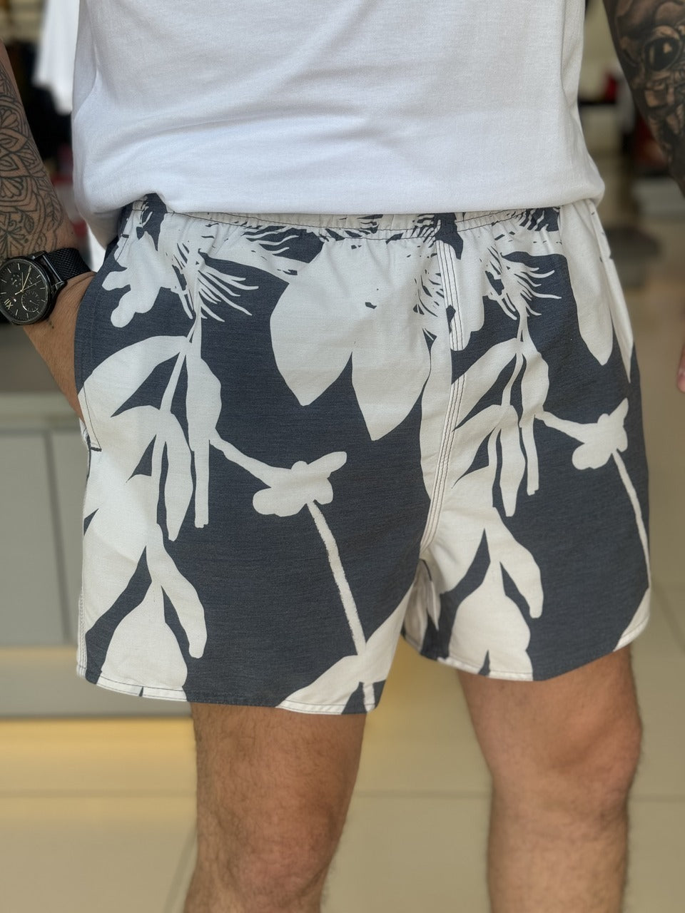 Short Calvin Klein Estampa Folhagem Masculino